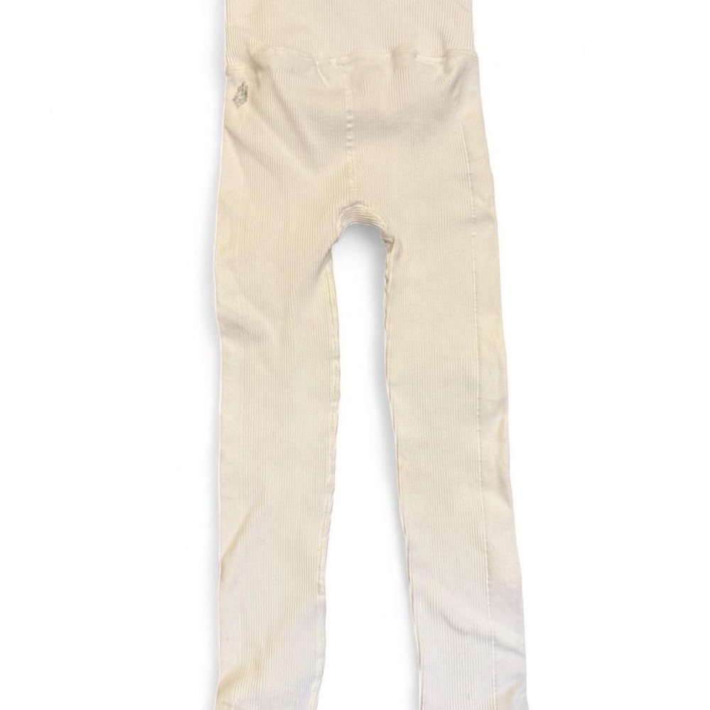 NWT FP Movement White Stretchy Athleisure Yoga Athletic Leggings, Size XS/S.